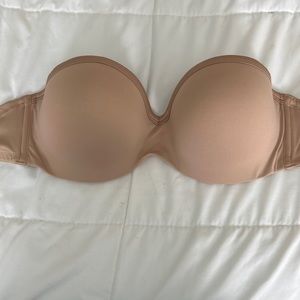 Le Mystere strapless bra 34d with straps to attach